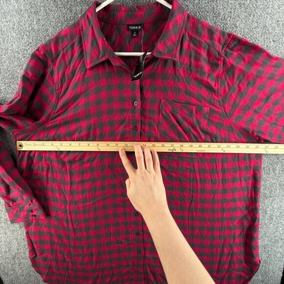 NWT Torrid Lizzie Brushed Rayon Acrylic Tunic Flannel Plaid Periscope Size 2 - Picture 6 of 16